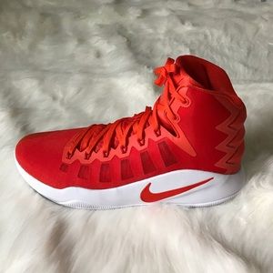 Nike Hyperdunk Basketball Shoes